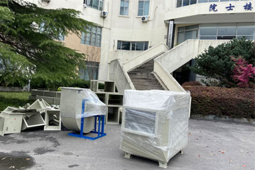 實(shí)驗室家具蘇州某大學(xué)實(shí)驗室家具